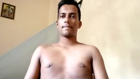 Snapshot of larry22_28 chatting on 16, 10, 2025 Larry online show from 16, 10, 2025