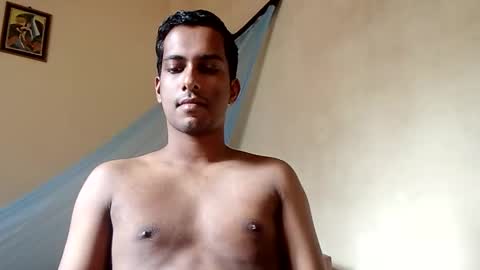 Snapshot of larry22_28 chatting on 15, 11, 2025 Larry online show from 15, 11, 2025