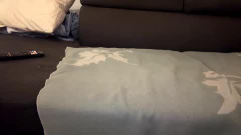 Snapshot of larry_97 chatting on 22, 1, 2025 larry_97 online show from 22, 1, 2025