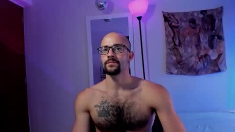 larry_stewart online show from 11, 3, 2026