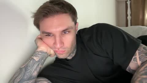 Snapshot of larsskeet chatting on 8, 2, 2026 larsskeet online show from 8, 2, 2026