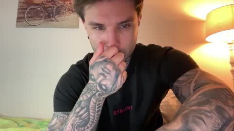 Snapshot of larsskeet chatting on 23, 2, 2026 larsskeet online show from 23, 2, 2026