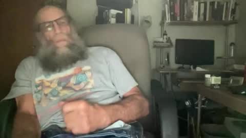 chris online show from 9, 11, 2025