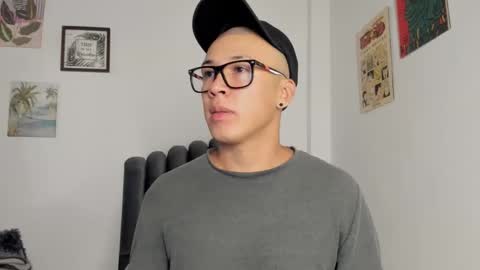 Snapshot of lass_nazar chatting on 18, 9, 2025 lass_nazar online show from 18, 9, 2025