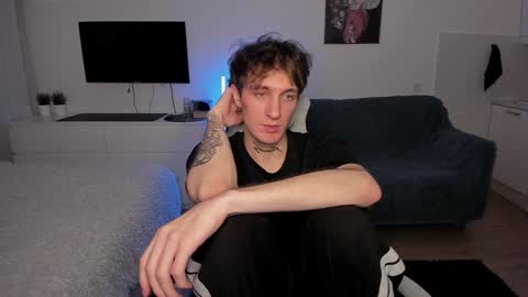 Snapshot of lastnight4you chatting on 17, 12, 2024 acie online show from 17, 12, 2024