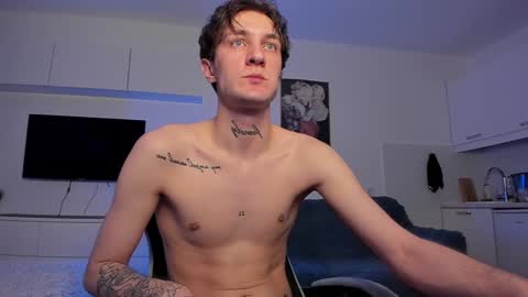 Snapshot of lastnight4you chatting on 5, 1, 2025 acie online show from 5, 1, 2025