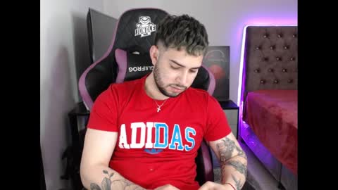 Snapshot of latam_ chatting on 2, 1, 2025 YOUR BABY online show from 2, 1, 2025