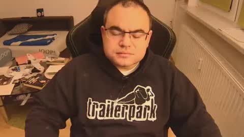 latexboy893 online show from 20, 11, 2025