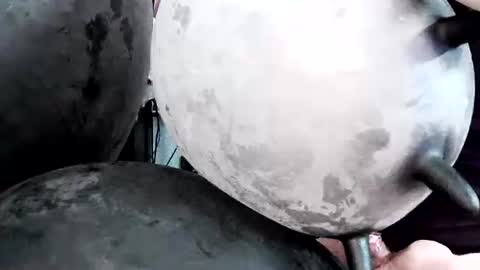 latexchris77 online show from 10, 4, 2026