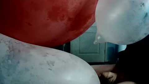 Snapshot of latexchris77 chatting on 26, 5, 2026 latexchris77 online show from 26, 5, 2026