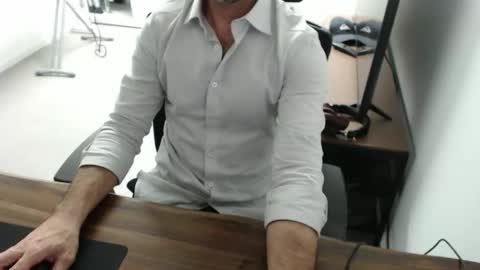 Snapshot of latexdave84 chatting on 15, 10, 2025 latexdave84 online show from 15, 10, 2025