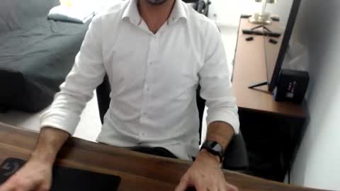 Snapshot of latexdave84 chatting on 7, 1, 2026 latexdave84 online show from 7, 1, 2026