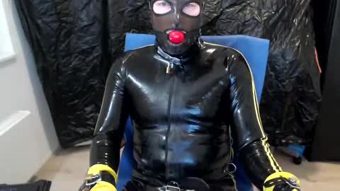Snapshot of latexslaafboy2 chatting on 10, 12, 2024 latexslaafboy online show from 10, 12, 2024