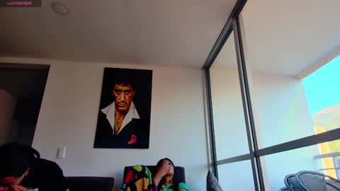 Snapshot of latin_couple77 chatting on 18, 1, 2025 Sara y Andy online show from 18, 1, 2025