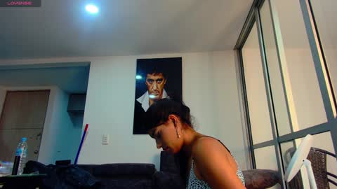 Snapshot of latin_couple77 chatting on 27, 1, 2025 Sara y Andy online show from 27, 1, 2025