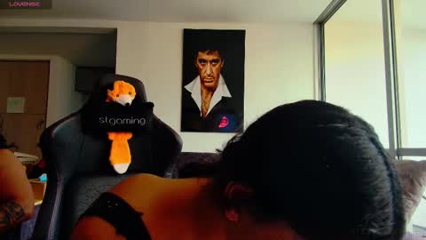 Snapshot of latin_couple77 chatting on 9, 3, 2025 Sara y Andy online show from 9, 3, 2025