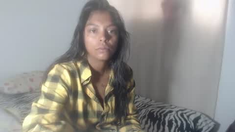 Snapshot of latin_meg chatting on 20, 7, 2026 M E G A N online show from 20, 7, 2026