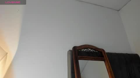 angelina  online show from 8, 9, 2025