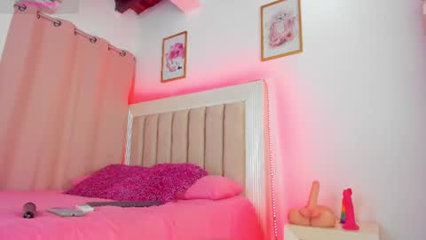 Snapshot of latinabeautifull chatting on 2, 7, 2026 FABIANA online show from 2, 7, 2026