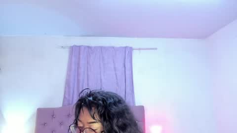 Snapshot of latinabombsheell chatting on 1, 7, 2026 Martina online show from 1, 7, 2026