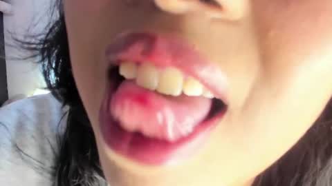 Snapshot of latinabombsheell chatting on 8, 7, 2026 Martina online show from 8, 7, 2026