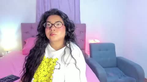 Snapshot of latinabombsheell chatting on 14, 7, 2026 Martina online show from 14, 7, 2026