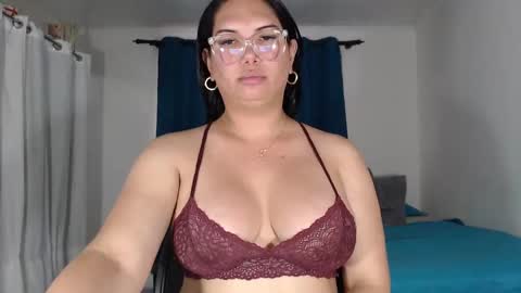 FLOR SALVAJE online show from 3, 2, 2025