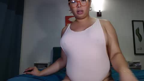 FLOR SALVAJE online show from 26, 2, 2026