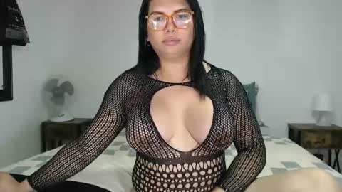 FLOR SALVAJE online show from 27, 5, 2026