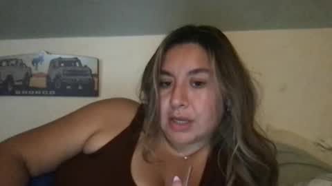 Snapshot of latinalinda02 chatting on 9, 11, 2025 latinalinda02 online show from 9, 11, 2025
