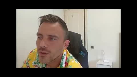 LatinBlueBoy online show from 28, 9, 2025