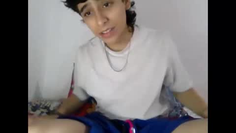 Snapshot of latinheatx22 chatting on 13, 5, 2026 latinheatx22 online show from 13, 5, 2026