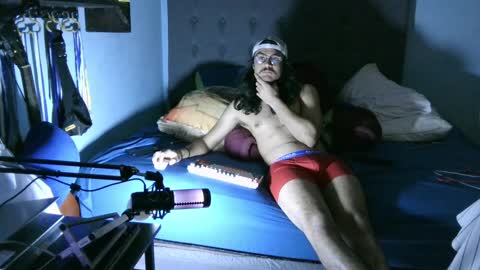 latinincognito online show from 15, 12, 2024