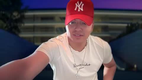 Snapshot of latinodeveracruz chatting on 12, 1, 2026 latinodeveracruz online show from 12, 1, 2026