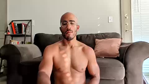 Snapshot of latinomixedbbc chatting on 13, 10, 2025 latinomixedbbc online show from 13, 10, 2025