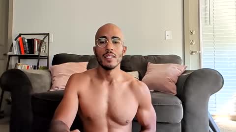 Snapshot of latinomixedbbc chatting on 4, 11, 2025 latinomixedbbc online show from 4, 11, 2025