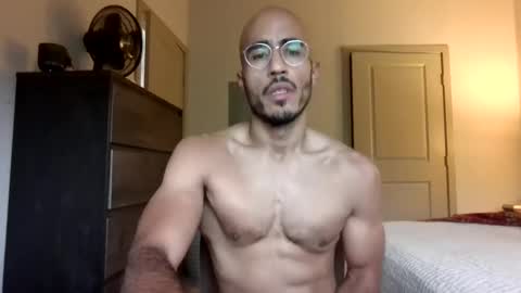 Snapshot of latinomixedbbc chatting on 21, 11, 2025 latinomixedbbc online show from 21, 11, 2025