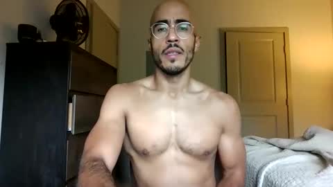 Snapshot of latinomixedbbc chatting on 3, 12, 2025 latinomixedbbc online show from 3, 12, 2025