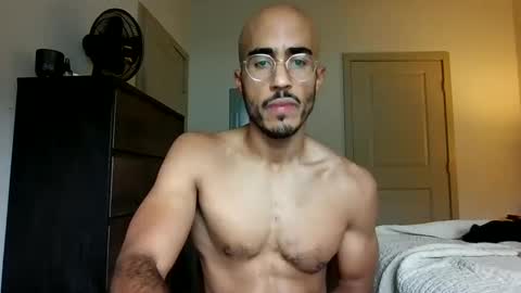 Snapshot of latinomixedbbc chatting on 5, 12, 2025 latinomixedbbc online show from 5, 12, 2025