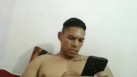 Snapshot of latinoxxl22cm chatting on 24, 2, 2025 latinoxxl22cm online show from 24, 2, 2025