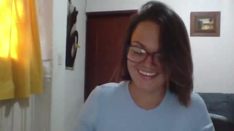 Snapshot of lau16310 chatting on 16, 6, 2026 Laura online show from 16, 6, 2026