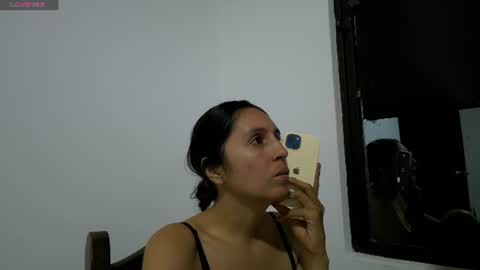 Snapshot of laura_1717 chatting on 25, 6, 2026 laura online show from 25, 6, 2026