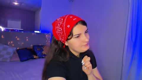 Snapshot of laura__leee chatting on 8, 6, 2026 Laura online show from 8, 6, 2026