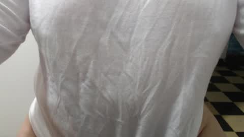  Laura  online show from 7, 4, 2026