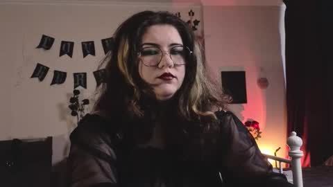 Snapshot of laura_karamazov chatting on 13, 2, 2026 Miss Laura online show from 13, 2, 2026