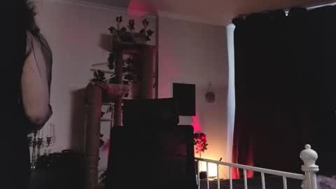 Snapshot of laura_karamazov chatting on 23, 2, 2026 Miss Laura online show from 23, 2, 2026