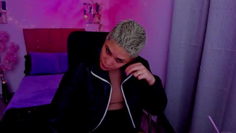 Laura Rose online show from 30, 9, 2025