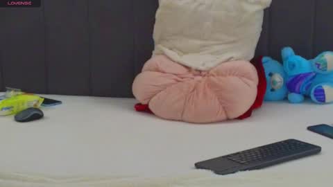 NatalieDelight online show from 17, 3, 2026