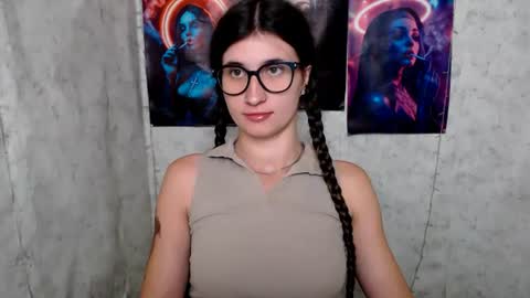Snapshot of lauradre_ chatting on 12, 7, 2026 Laura online show from 12, 7, 2026