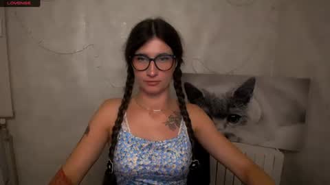 Snapshot of lauradre_ chatting on 13, 7, 2026 Laura online show from 13, 7, 2026